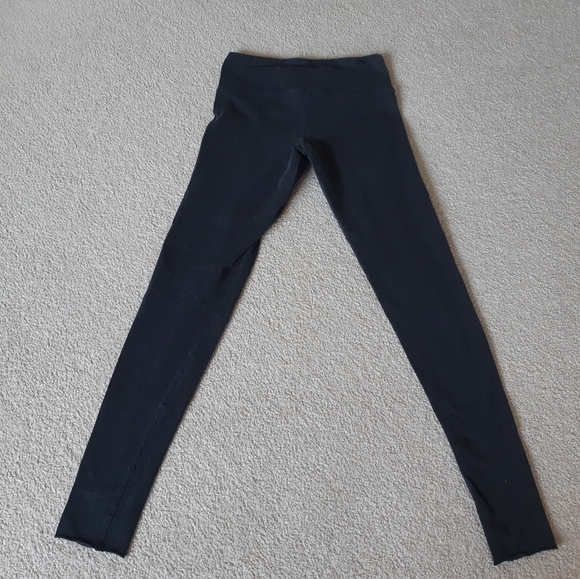 TNA Leggings - Picture 2 of 6